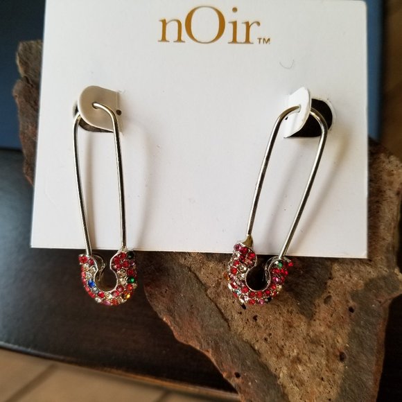 nOir Safety Pin Bling Earrings - NWT - Picture 5 of 5